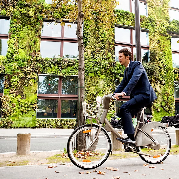 Cities: Change & Urbanity Cities: Change & Urbanity